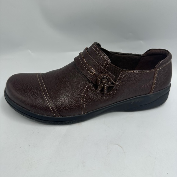Clarks Collection Cheyn Madi Loafers Womens Size 8 Brown Leather Slip-On - Picture 1 of 11